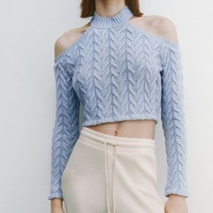 Zara Women’s pastel blue cut out cable top| Size M